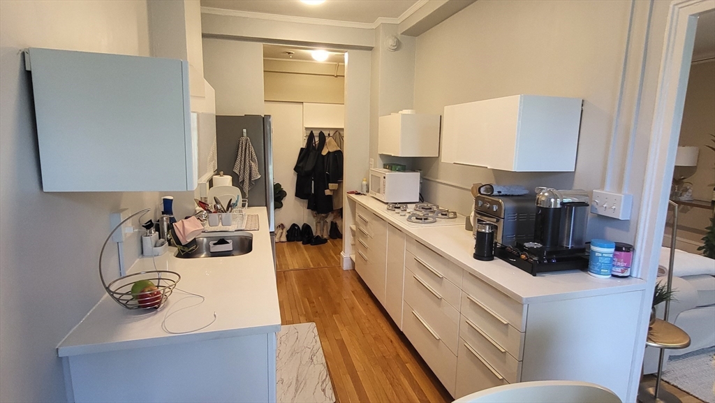 16 Chauncy St # 37