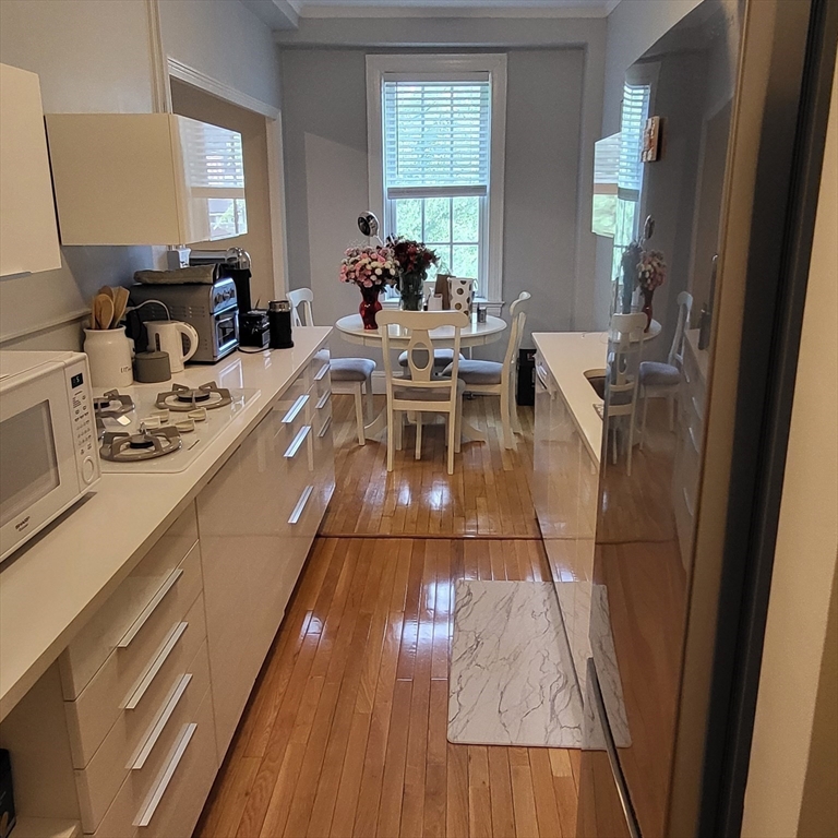 16 Chauncy St # 37