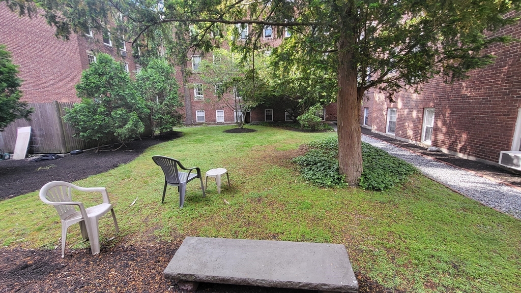 16 Chauncy St # 37
