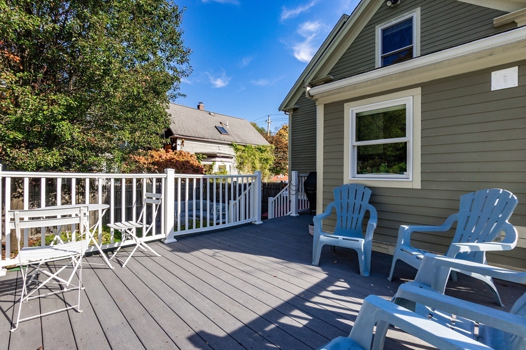 18 Highland Ave