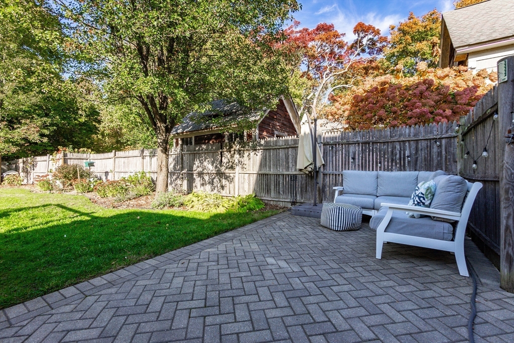 18 Highland Ave