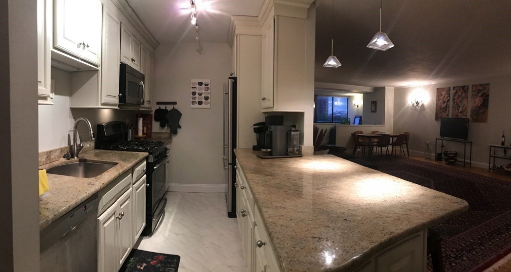 6 Whittier Place # 4D