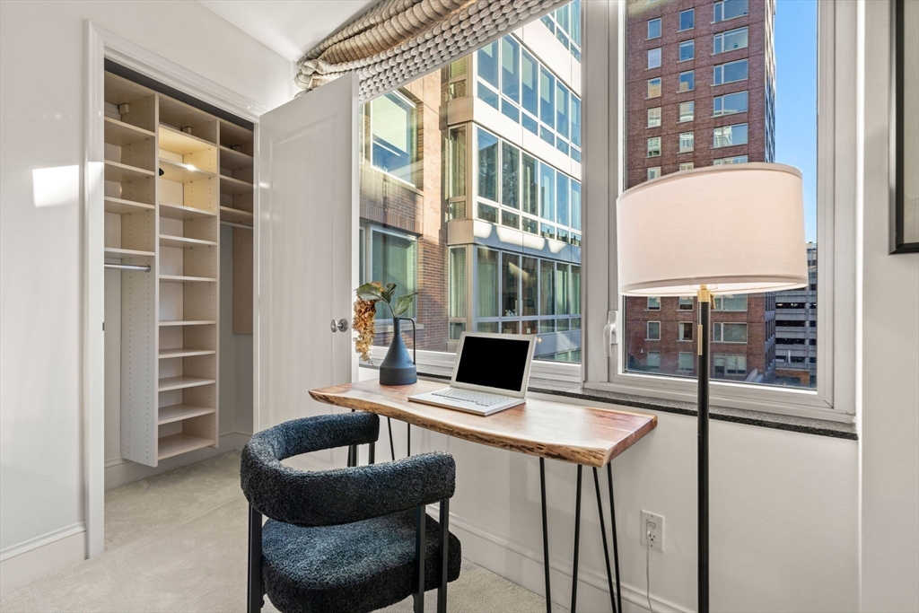 1 Charles Street S # 6A