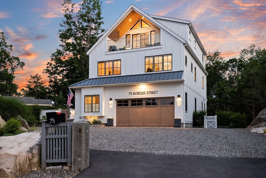 75 Border St