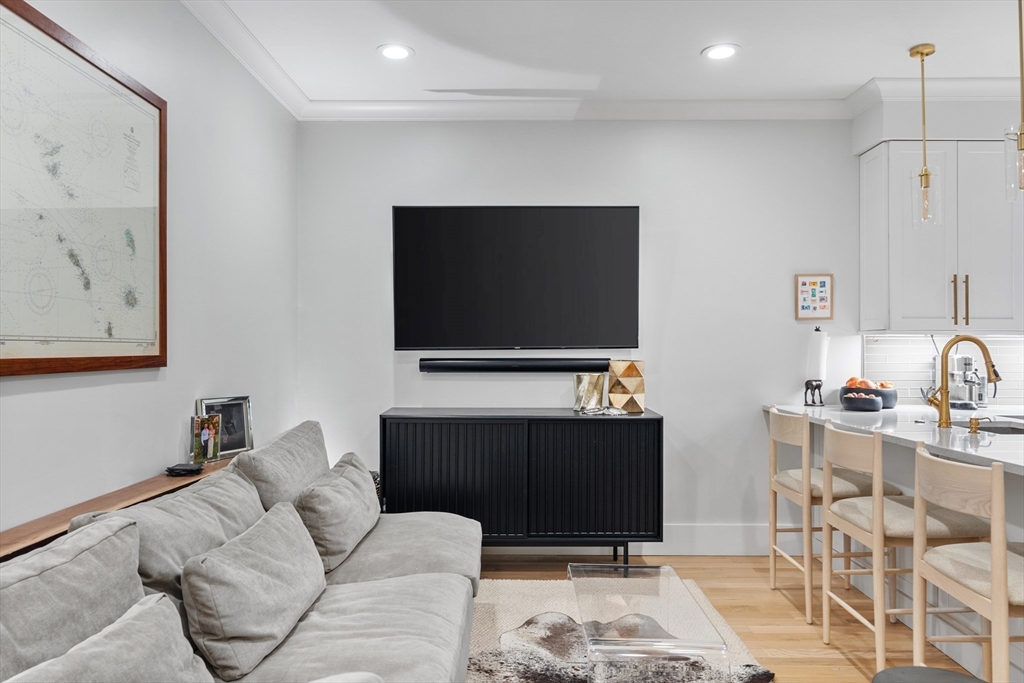 580 E Broadway # 2