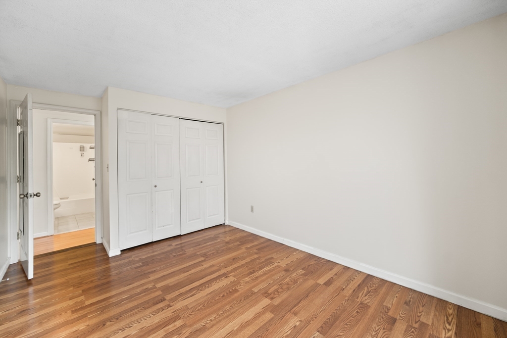 59 Valley St # 3H
