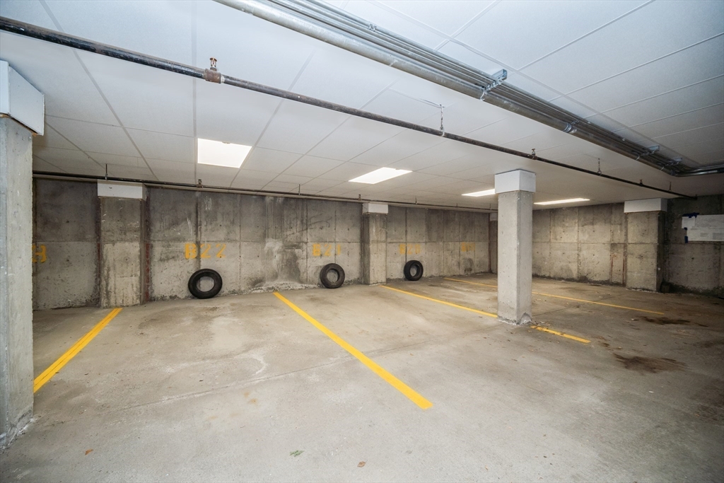 59 Valley St # 3H
