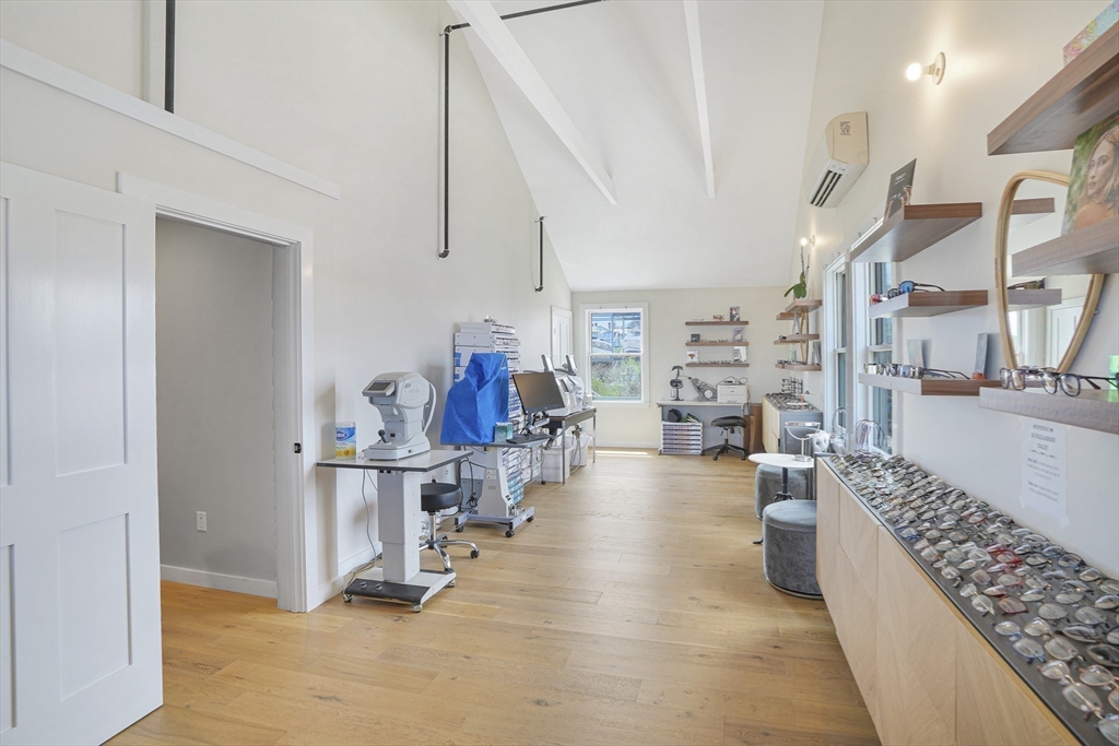 79 Beach Rd # 30