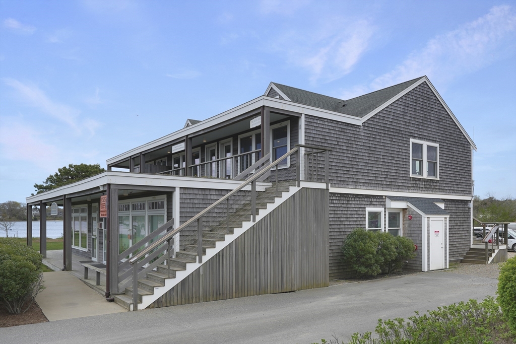 79 Beach Rd # 30