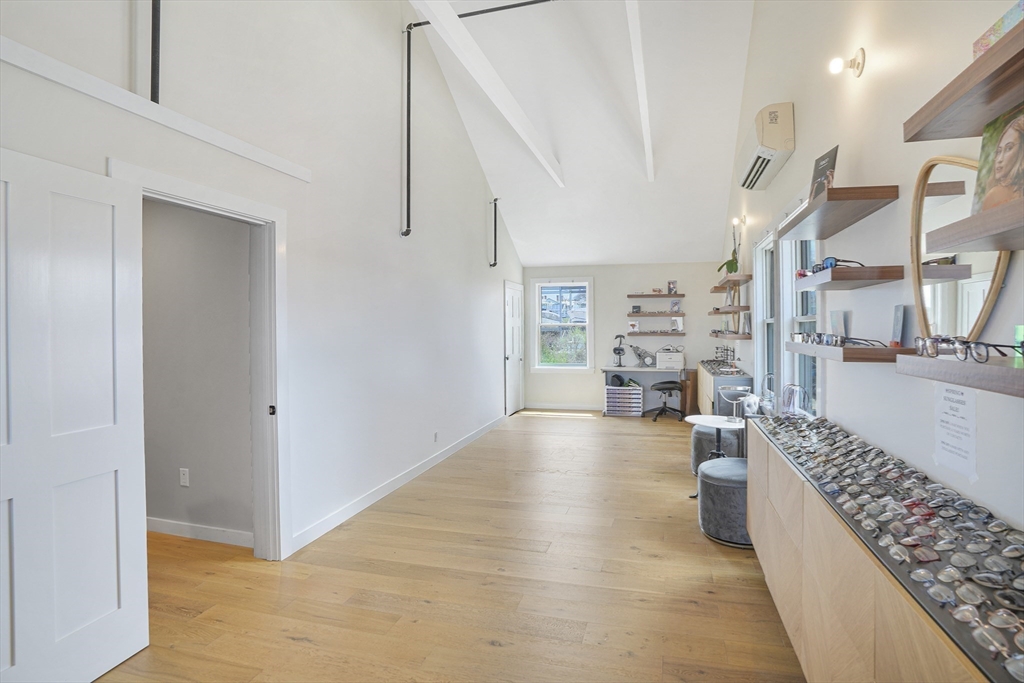 79 Beach Rd # 30