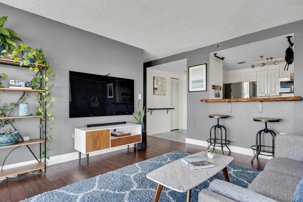 15 N Beacon # 714