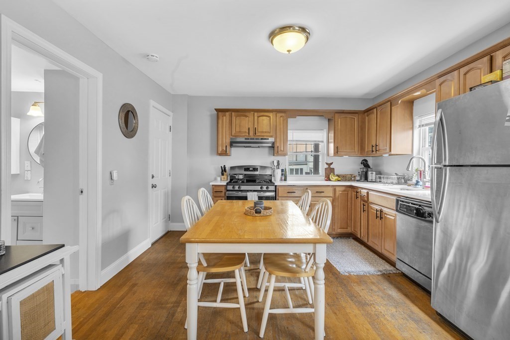 180 W 8th # 2