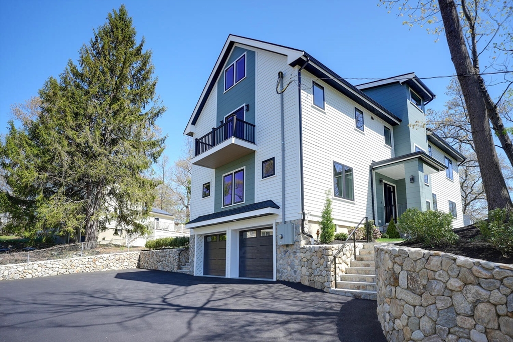 147 Ridge Street