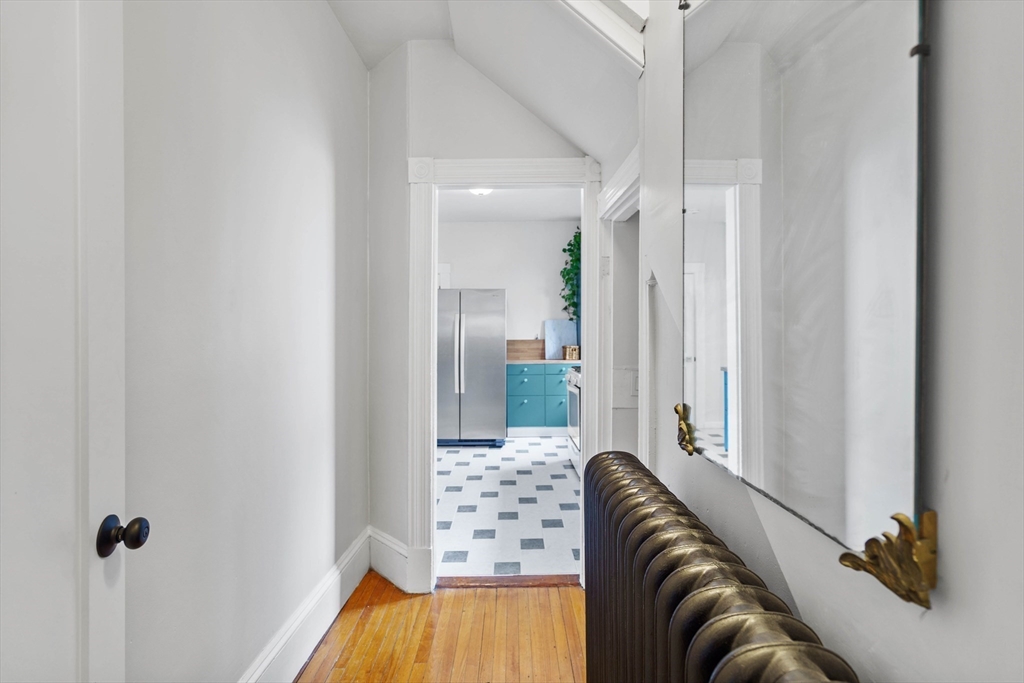 18 Horace St