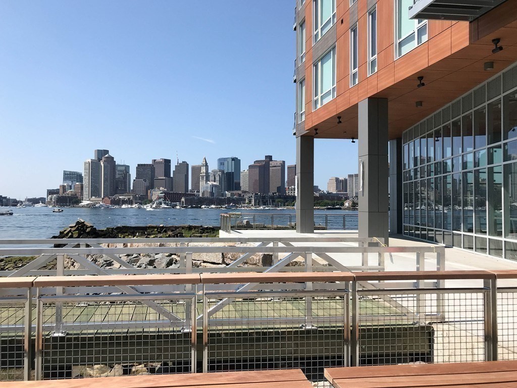 45 Lewis St # 308