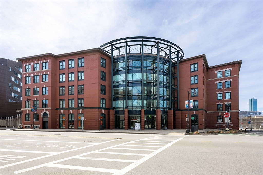 9 W Broadway # 417