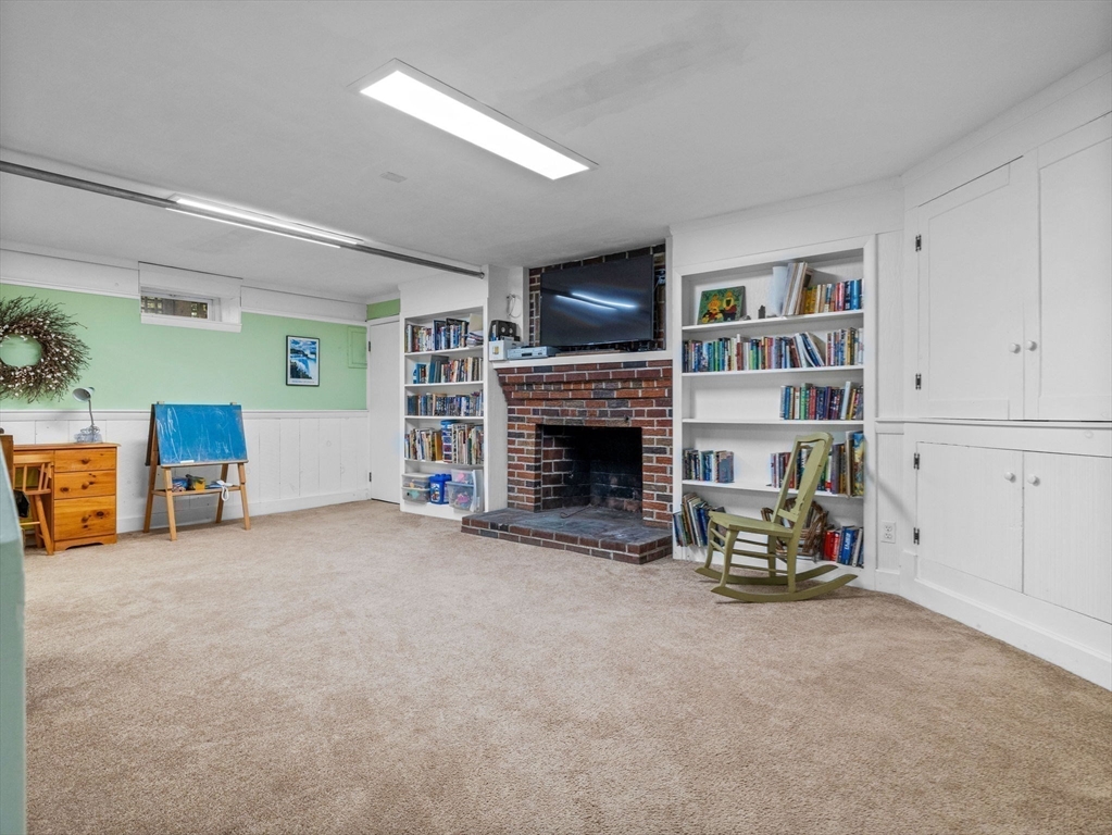 394 Vfw Parkway