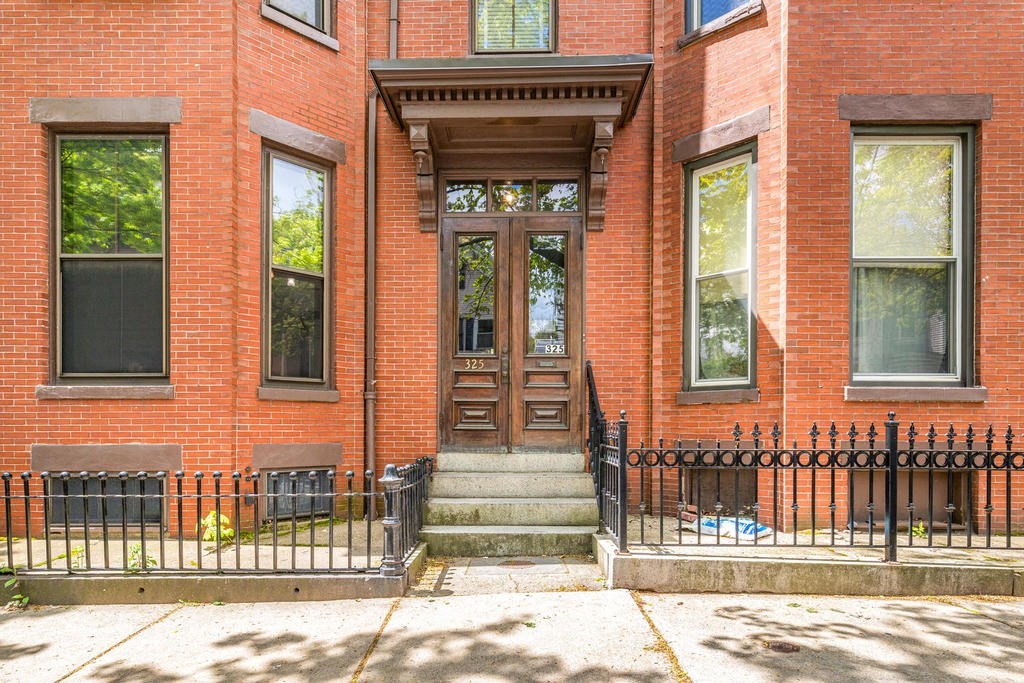 325 K Street # 1