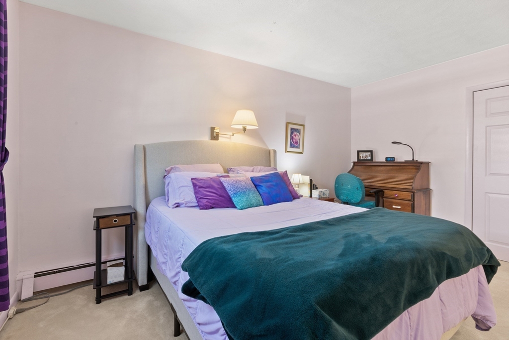 74 Springvale Ave # 18
