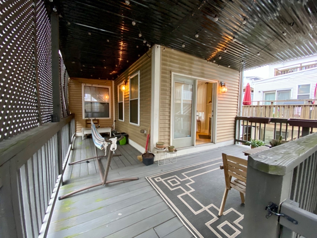 3 Leeds St # 2