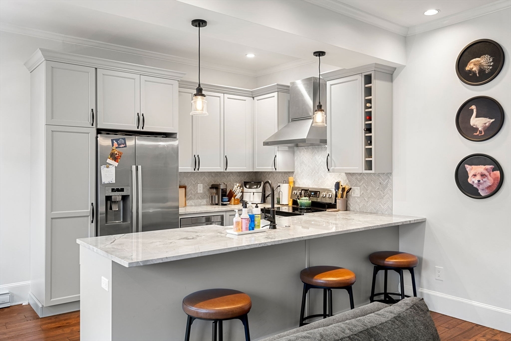 461 Beacon Street # 4
