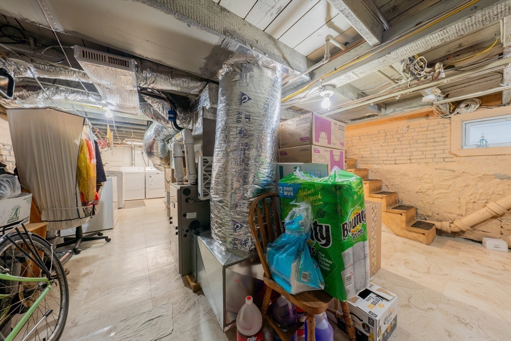 102 Gilman St
