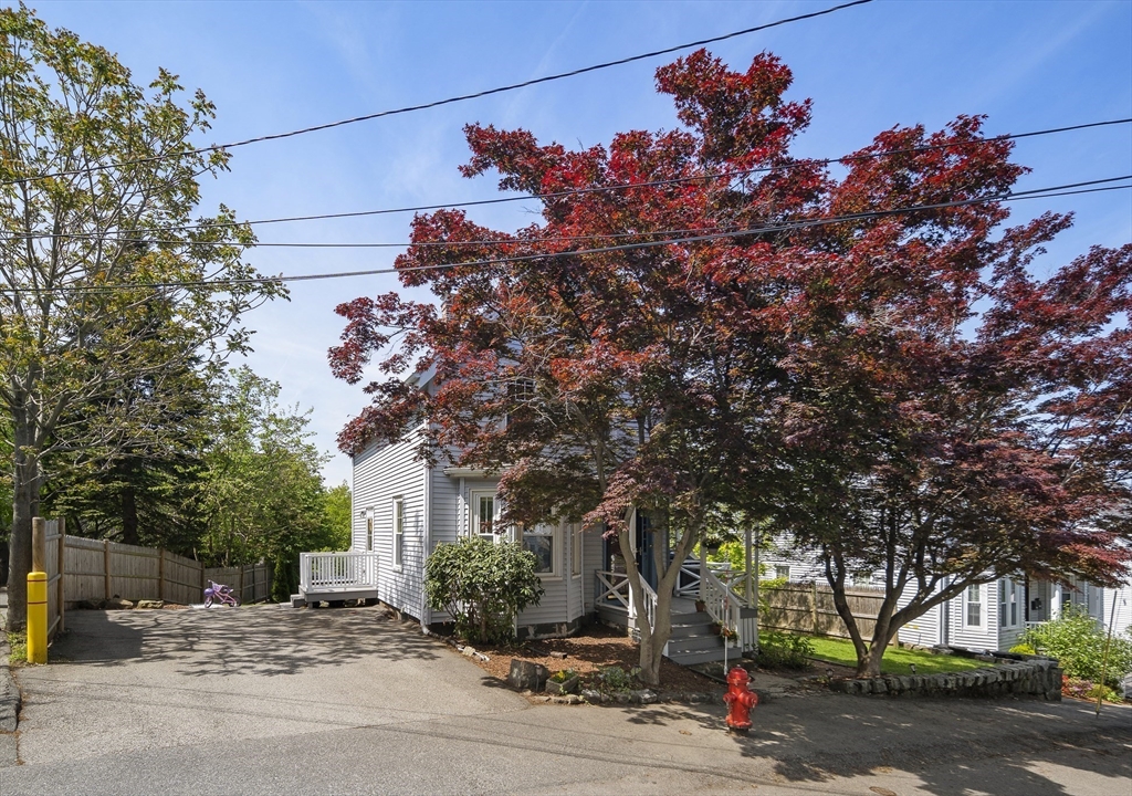 27 Westford St