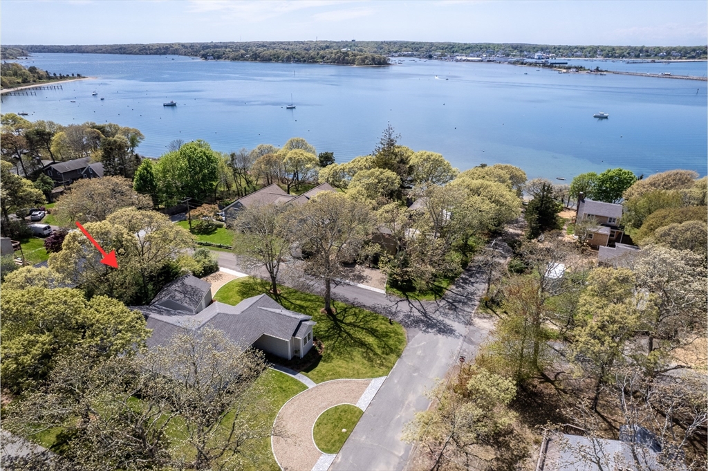 48 Vineyard Avenue Extension