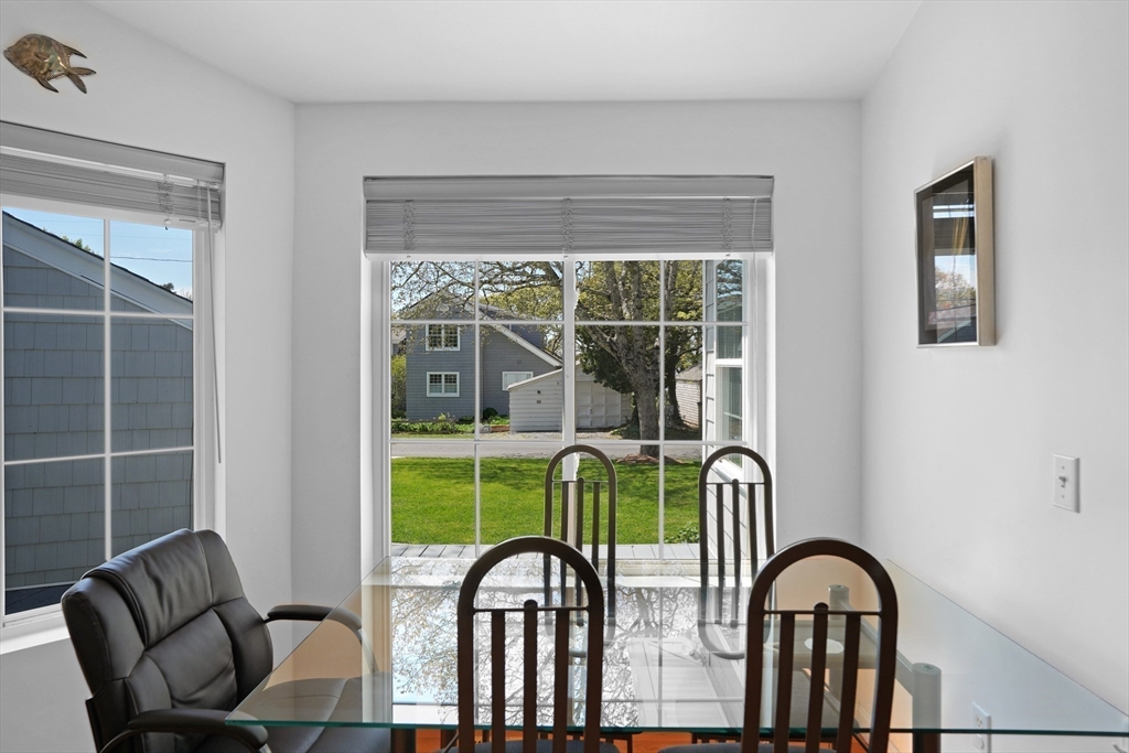 48 Vineyard Avenue Extension