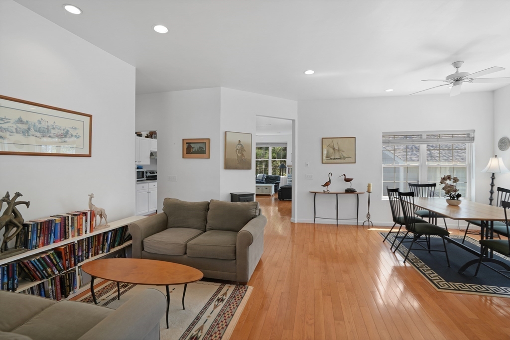 48 Vineyard Avenue Extension