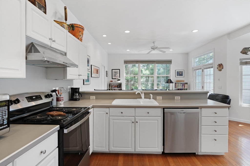 48 Vineyard Avenue Extension