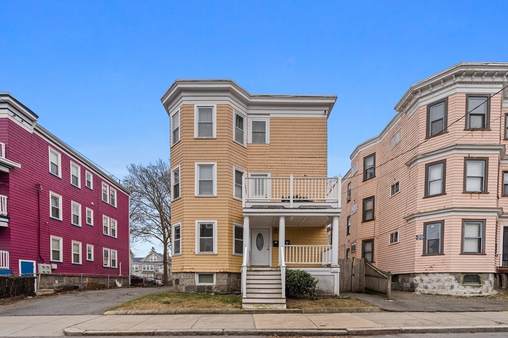 39 King St # 1