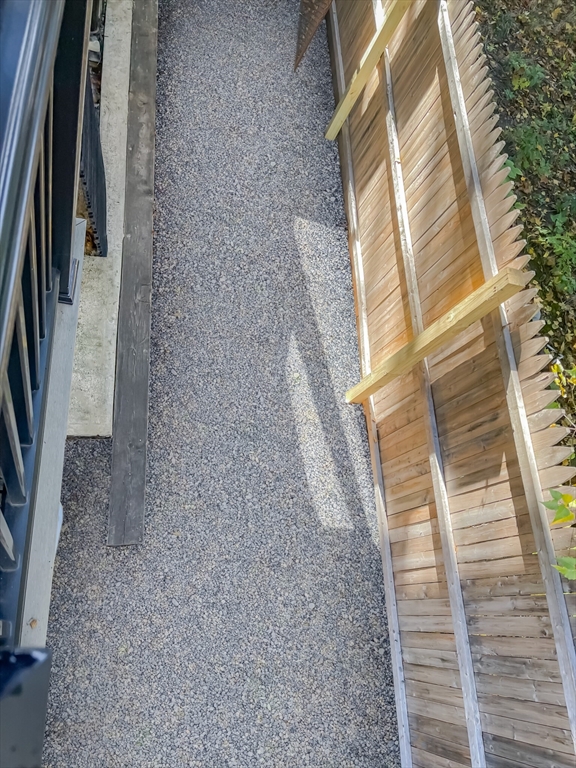 6 Everett Pl # 1