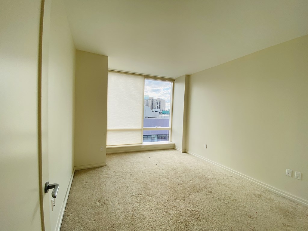 1 Franklin Street # 1502