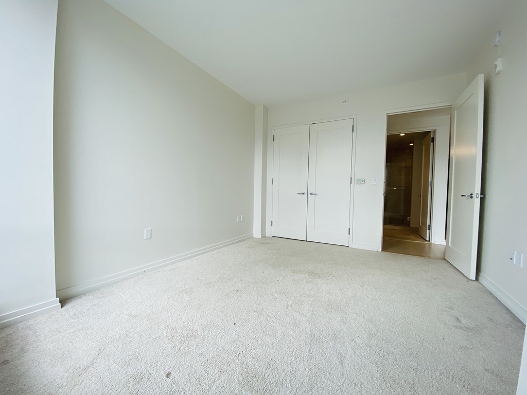 1 Franklin Street # 1502