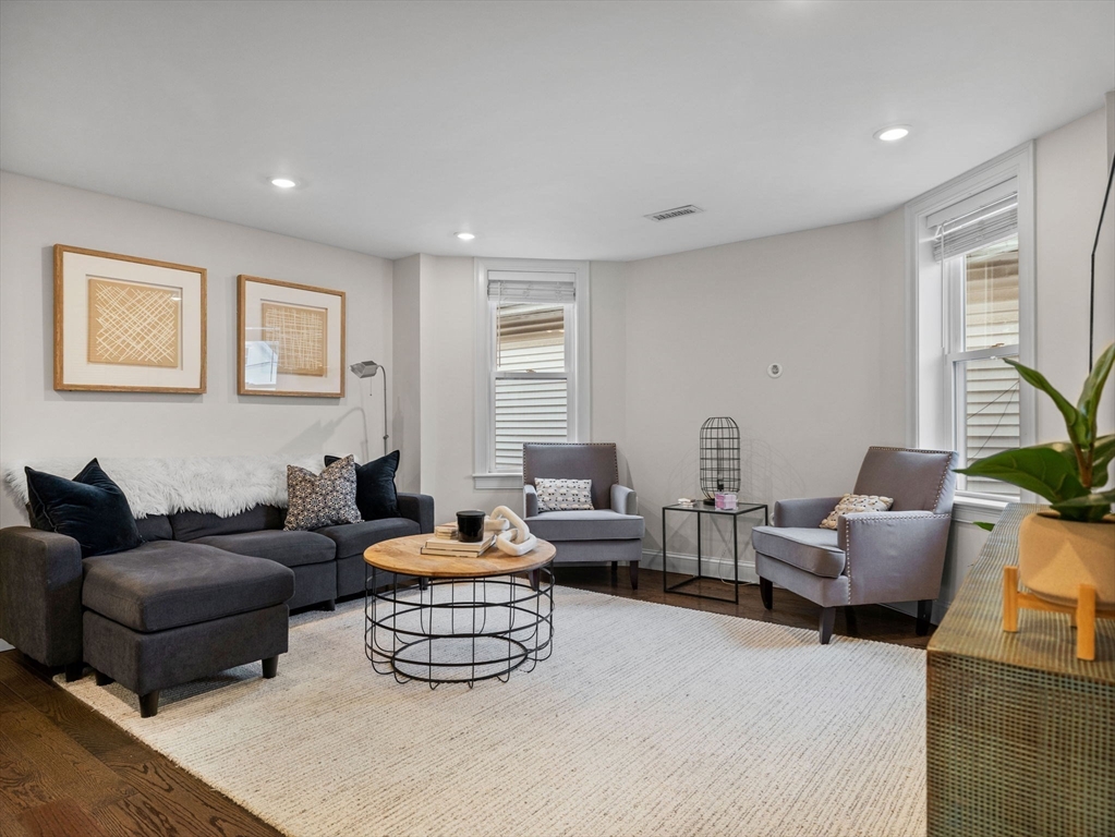 22 Otis Street # 2