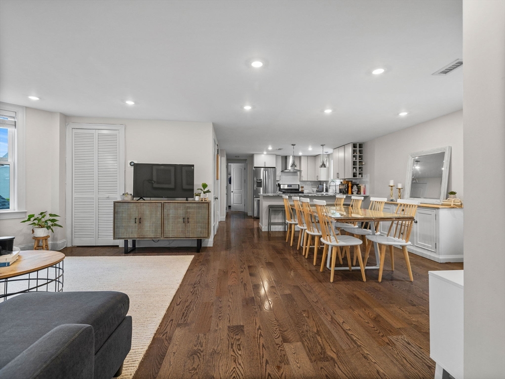 22 Otis Street # 2