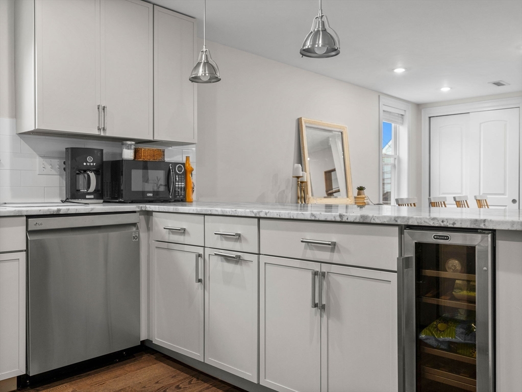 22 Otis Street # 2