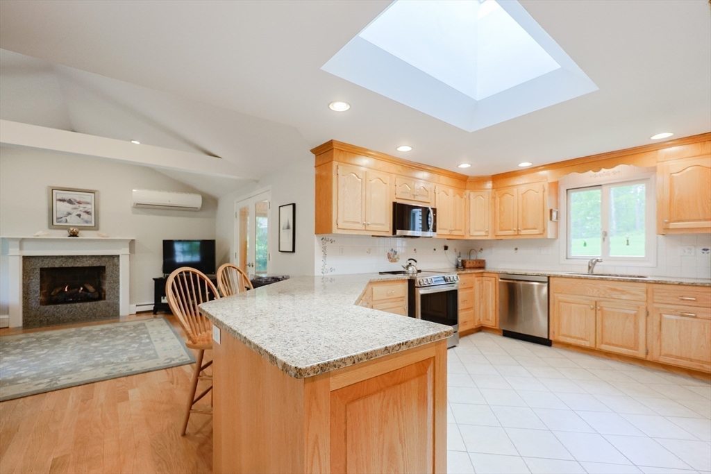 67 Forest Rd