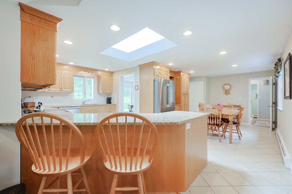 67 Forest Rd