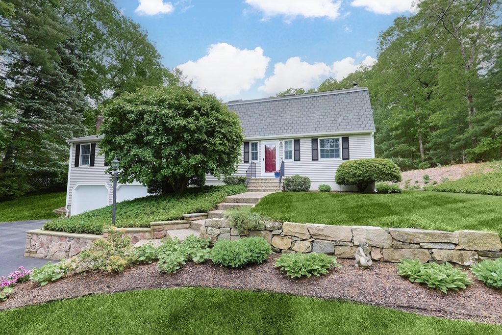 67 Forest Rd