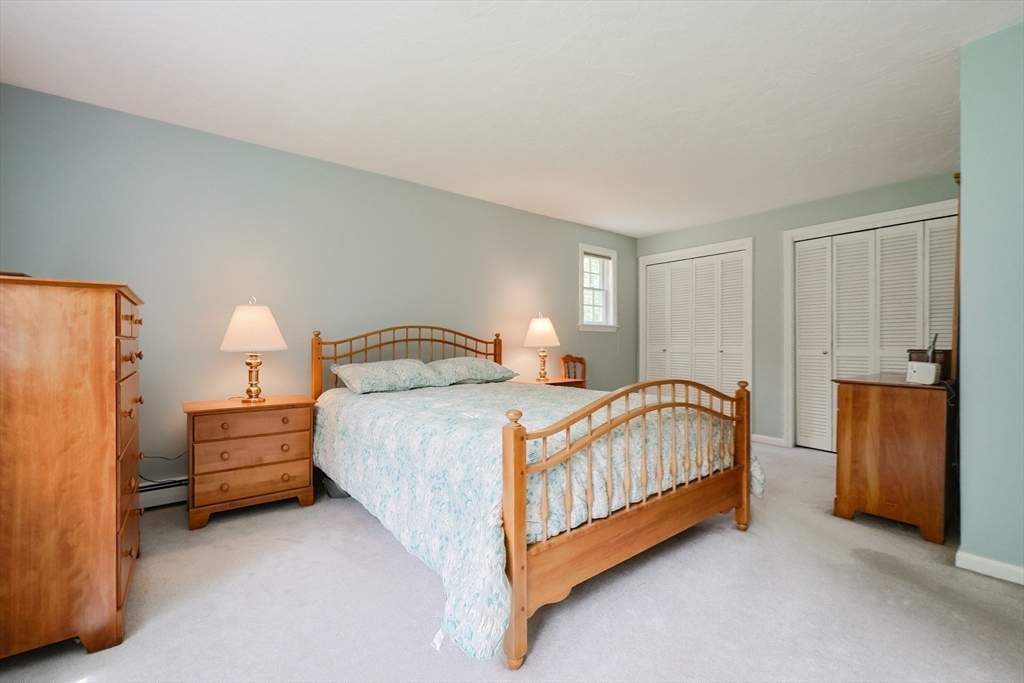 67 Forest Rd
