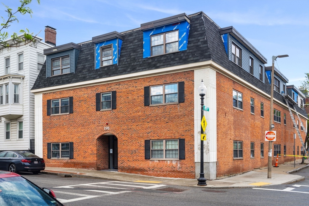 191 Bunker Hill Street # 201
