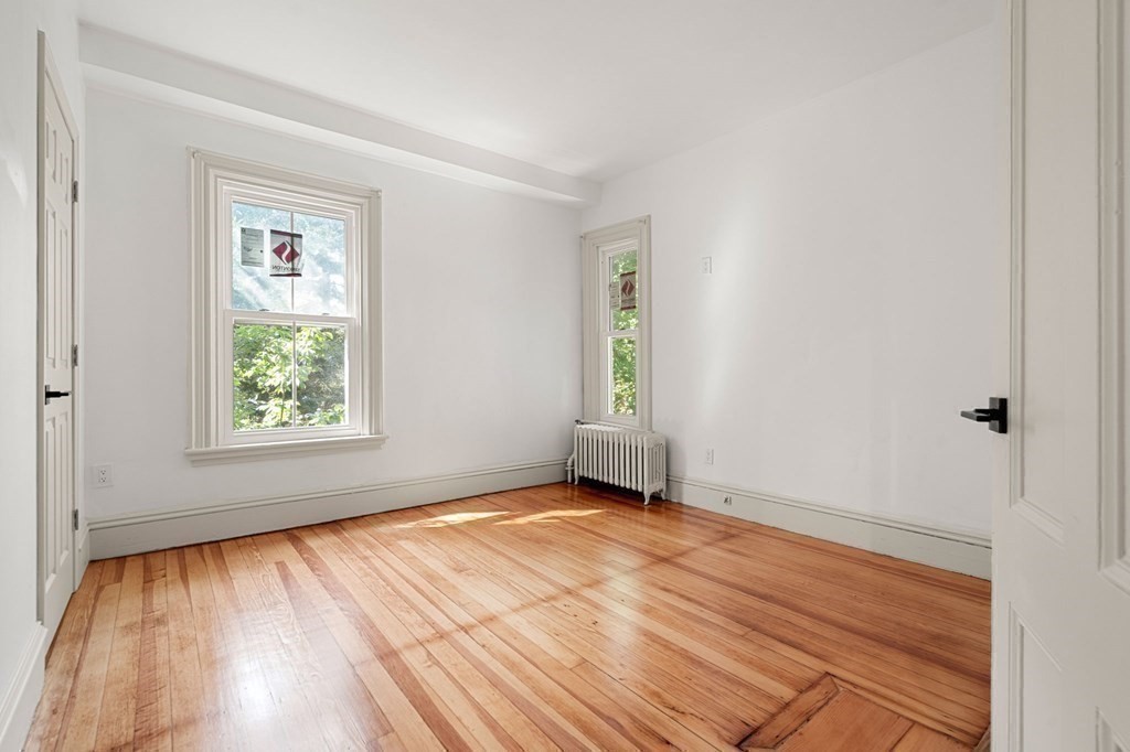 107 Ellery Street