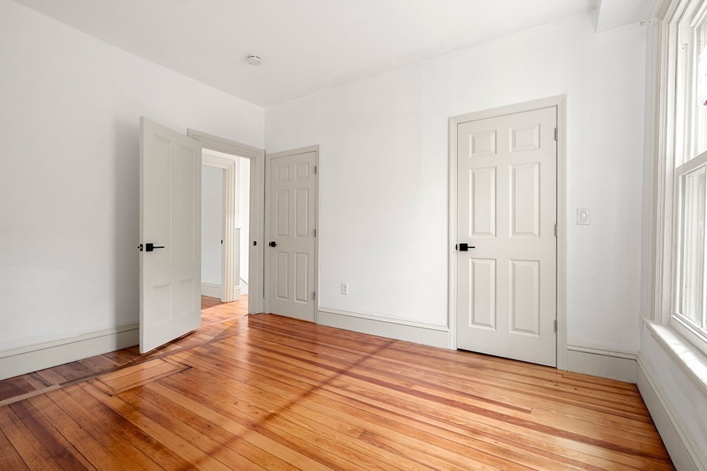 107 Ellery Street