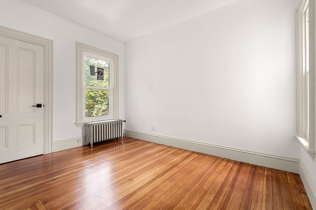 107 Ellery Street