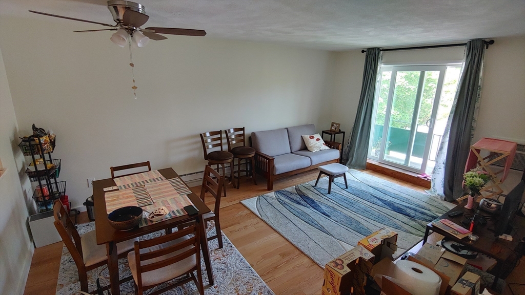 18 Pond St # 19