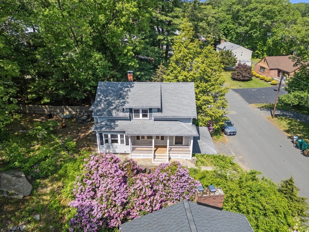18 Anchor Rd