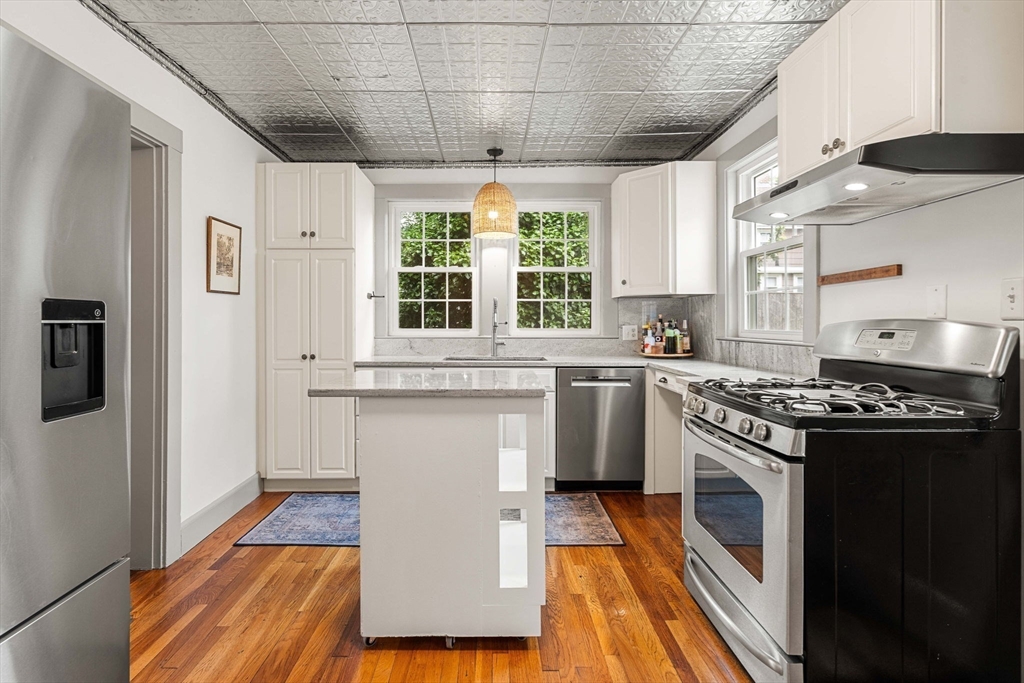 4 Glenwood Terrace
