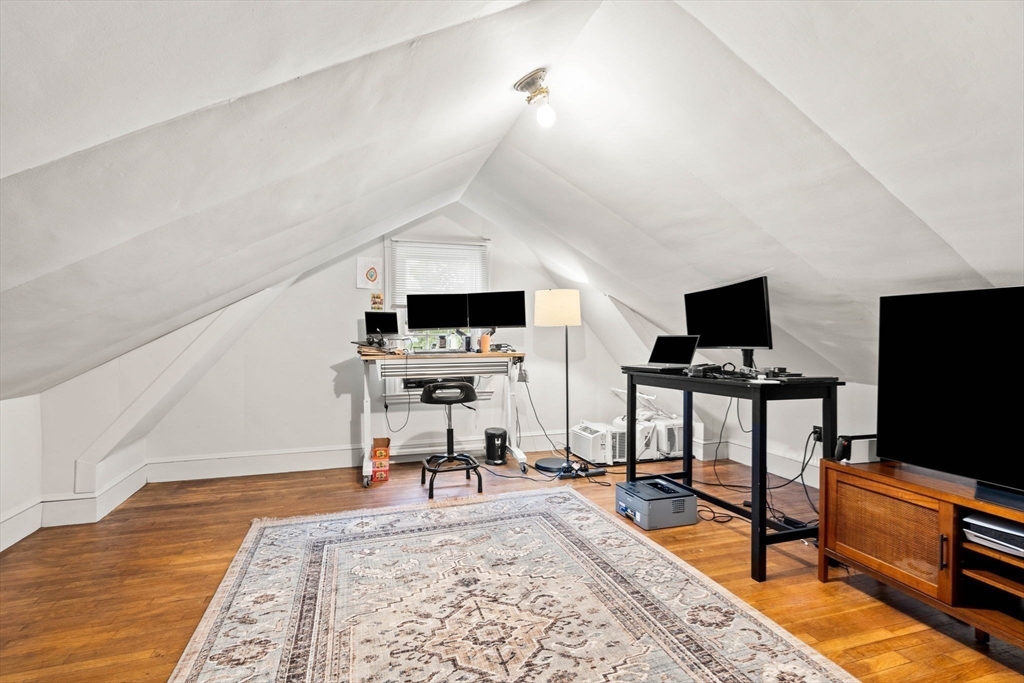 4 Glenwood Terrace